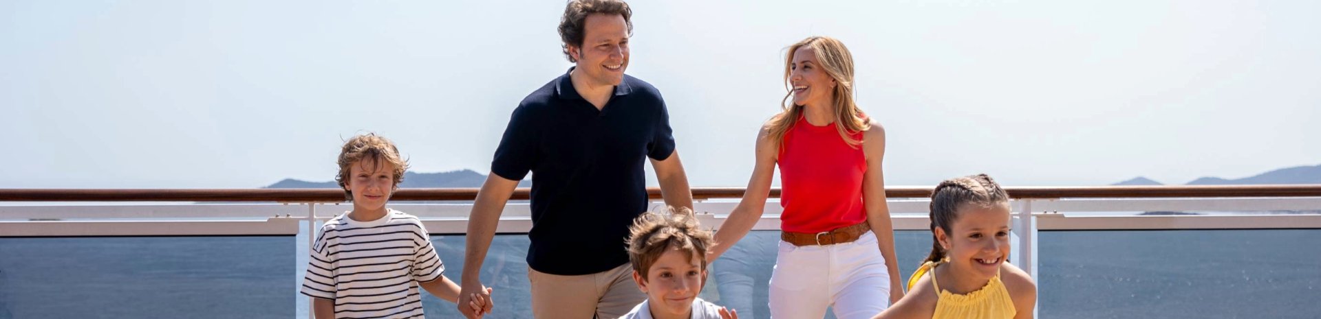 A family enjoying a cruise with a sea view | MSC Cruises