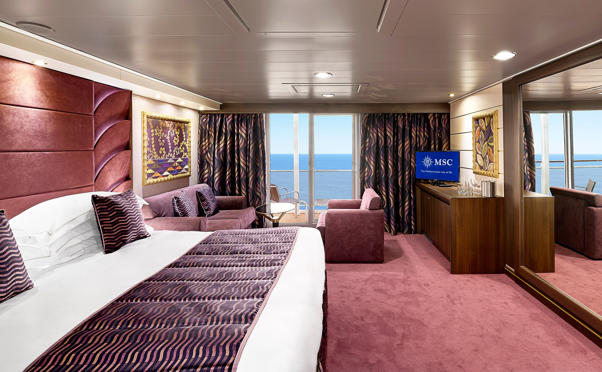 MSC Fantasia Cabin: Deluxe Suite 03