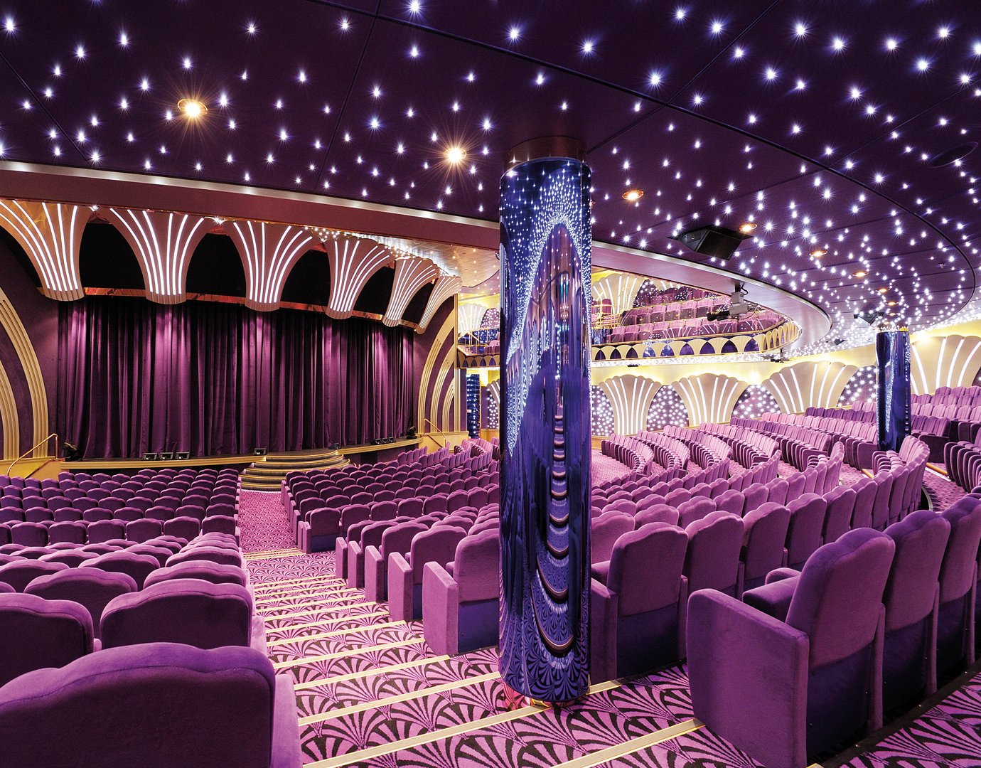 MSC Poesia Entertainment Teatro Carlo Felice 01