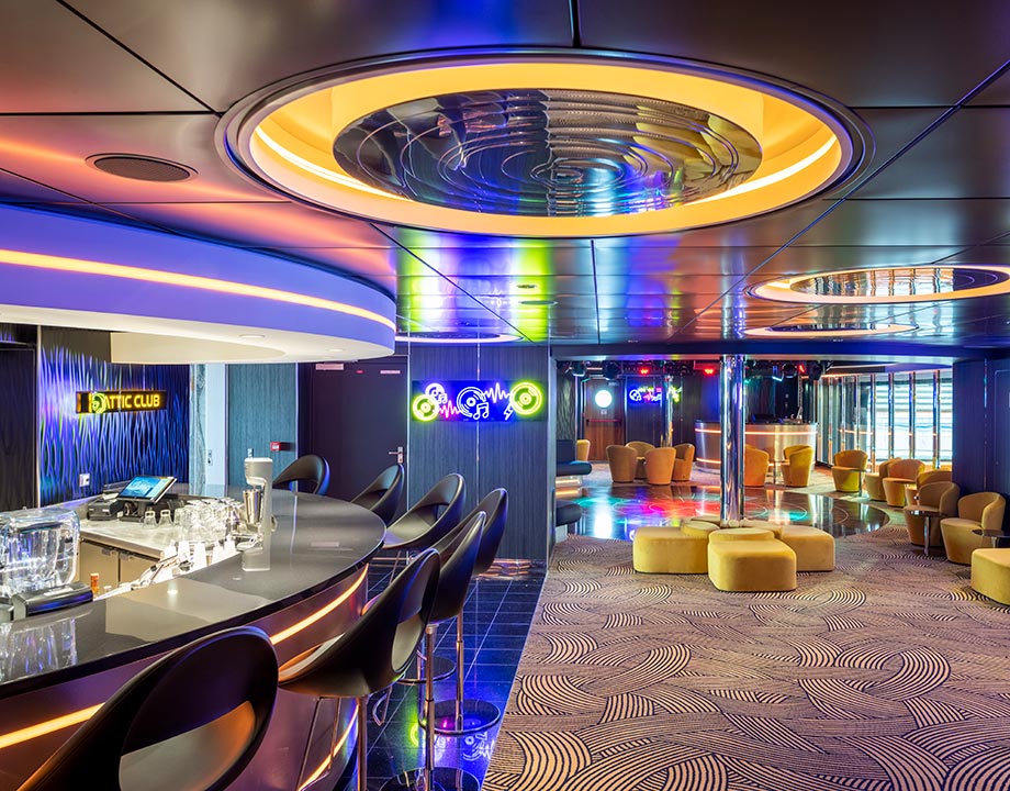 Attic Club, MSC Virtuosa Attic Club, MSC Virtuosa